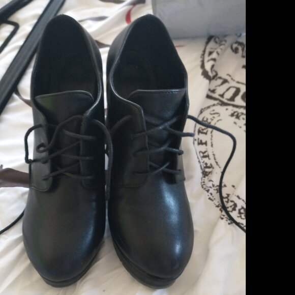 High heel - Picture 2 of 6